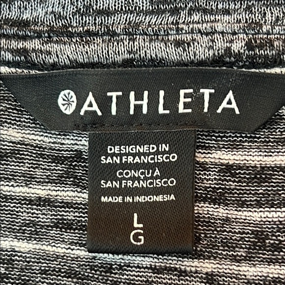 Athleta Women’s Tank / Tee Sz L Black & White Stripe Modal/Polyester EUC - Picture 2 of 10